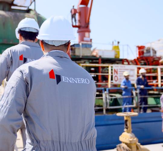 How Industrial Lubricant Distributors Manage Market Challenges